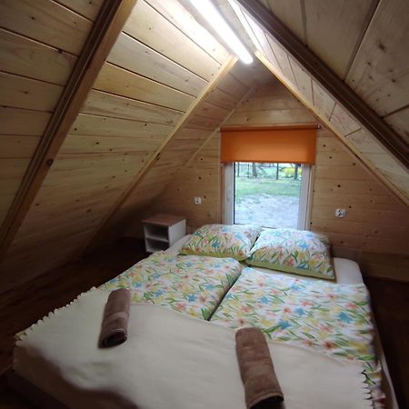 Dom Nad Stawem Krawno Piecki (Warmian-Masurian) Exterior foto